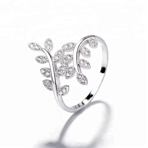 Beautiful Silver Leaf Ring